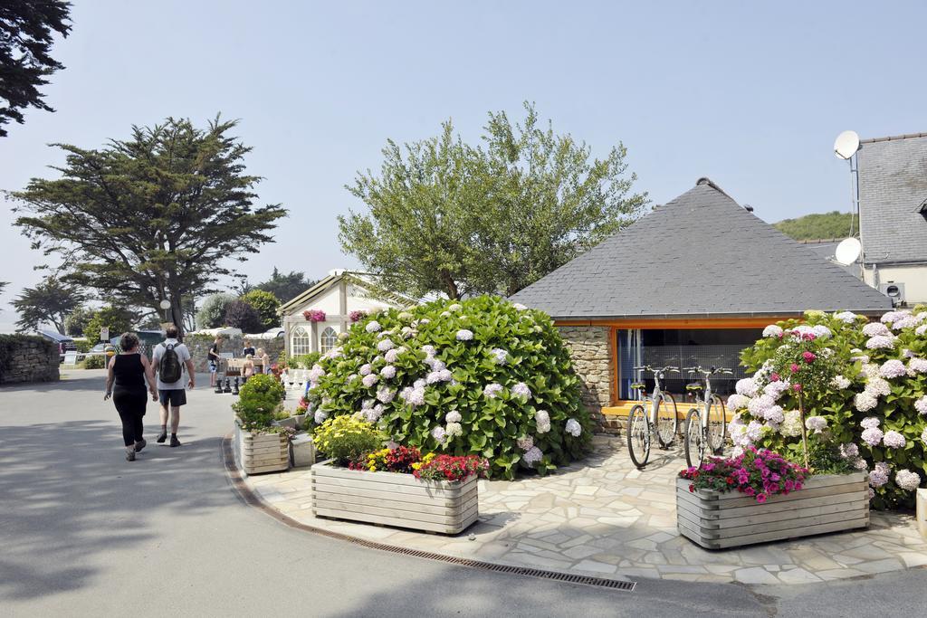 Camping Rcn Port L'Epine Trélévern 외부 사진