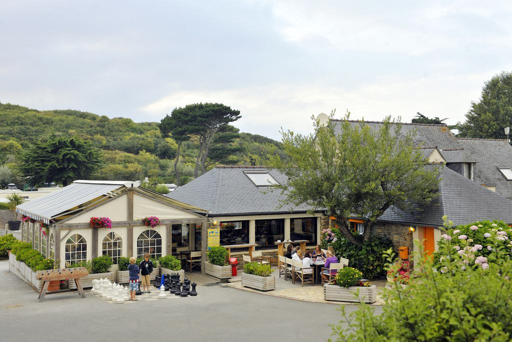 Camping Rcn Port L'Epine Trélévern 외부 사진