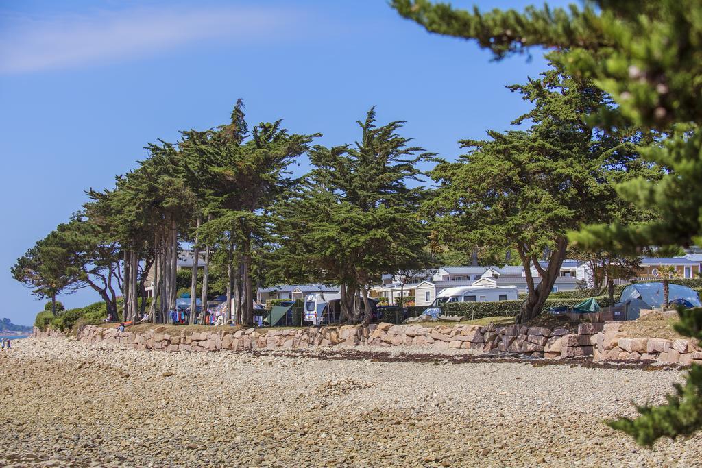 Camping Rcn Port L'Epine Trélévern 외부 사진